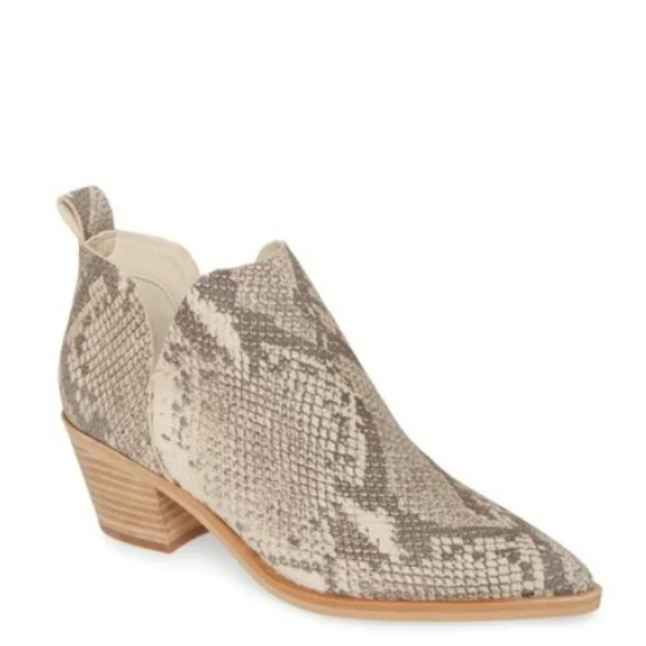 Dolce Vita Sonni Pointy Toe White Black Snake Booties - Picture 1 of 6